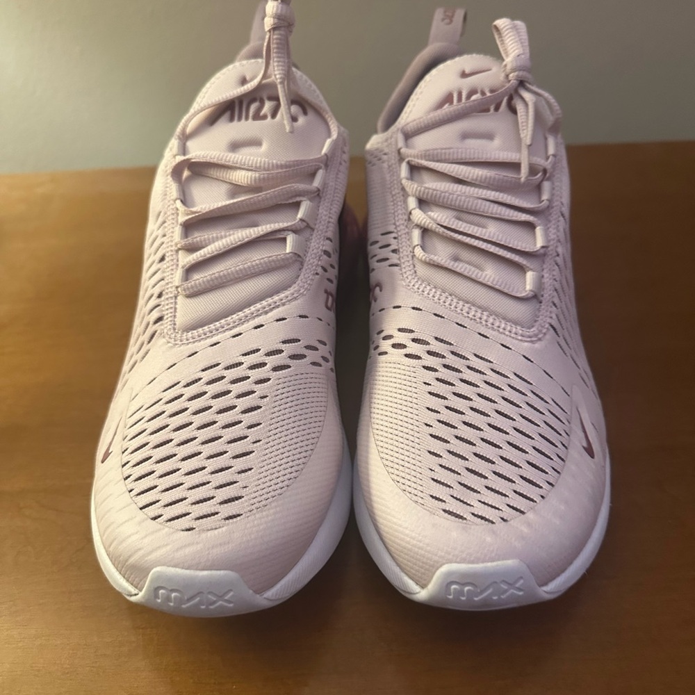 Air Max 270 Barely Rose size 12